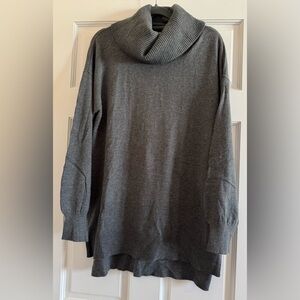 Loft Gray Turtleneck Sweater, Large